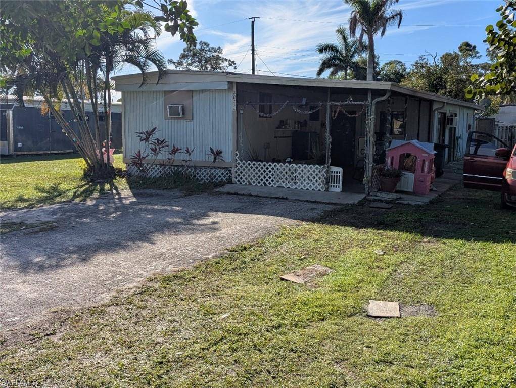 Estero, FL 33928,20234 Luettich LN