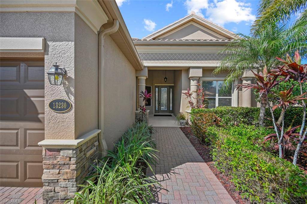 Estero, FL 33928,13230 Lazzaro CT