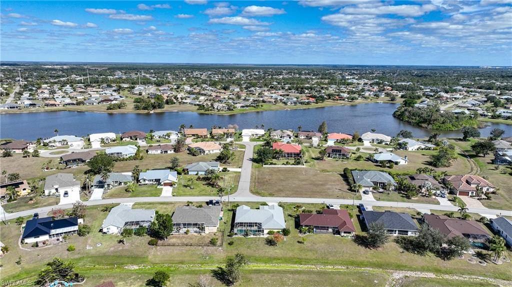 Punta Gorda, FL 33983,1717 Nuremberg BLVD