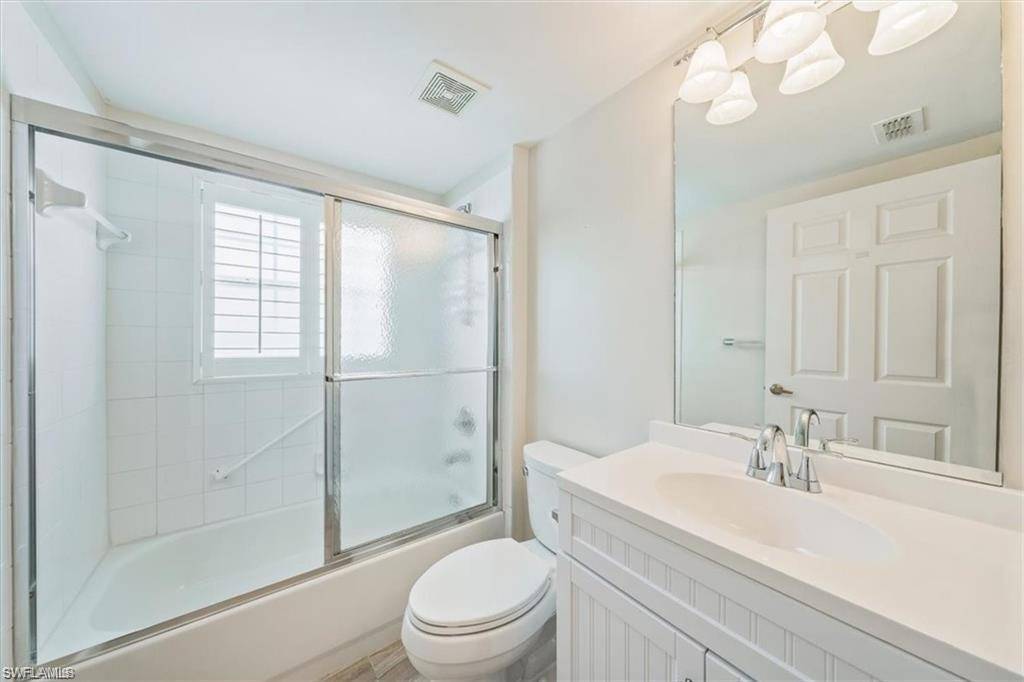 Naples, FL 34109,3009 Driftwood WAY #2807