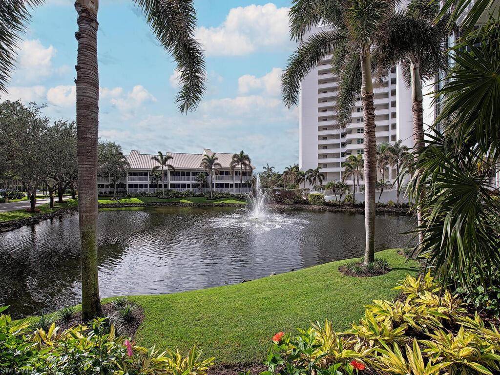 Naples, FL 34108,6371 Pelican Bay BLVD #N3