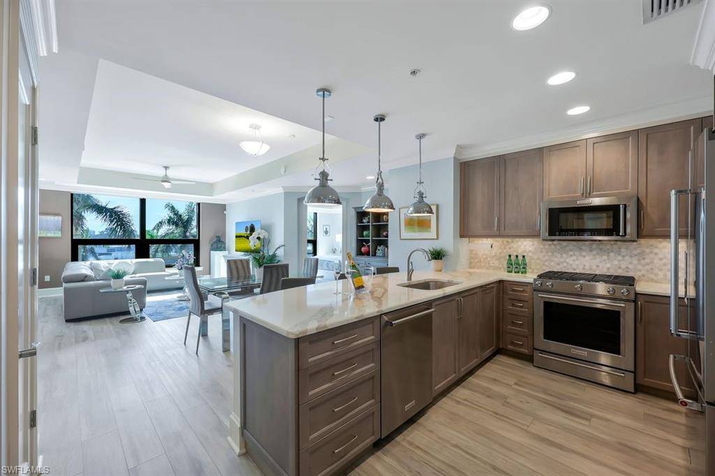 Naples, FL 34108,9115 Strada PL #5312