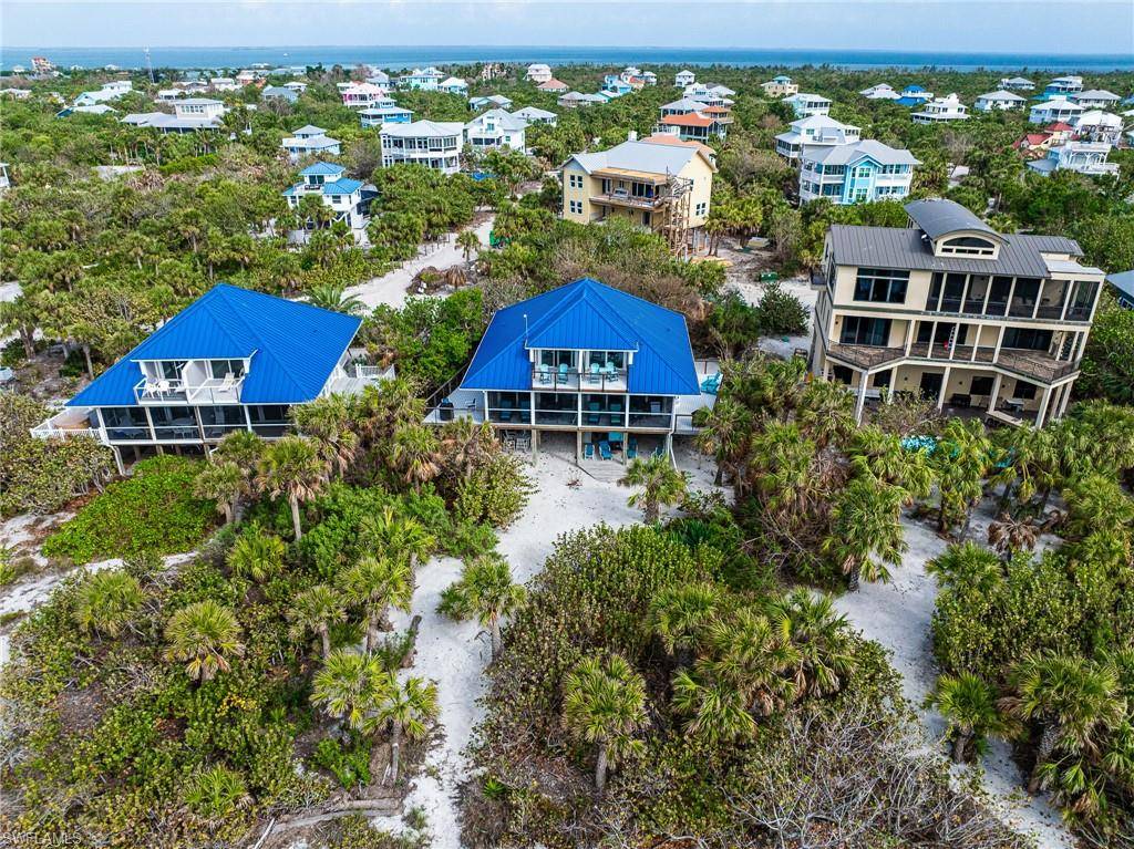 Upper Captiva, FL 33924,640 Gulf LN #4