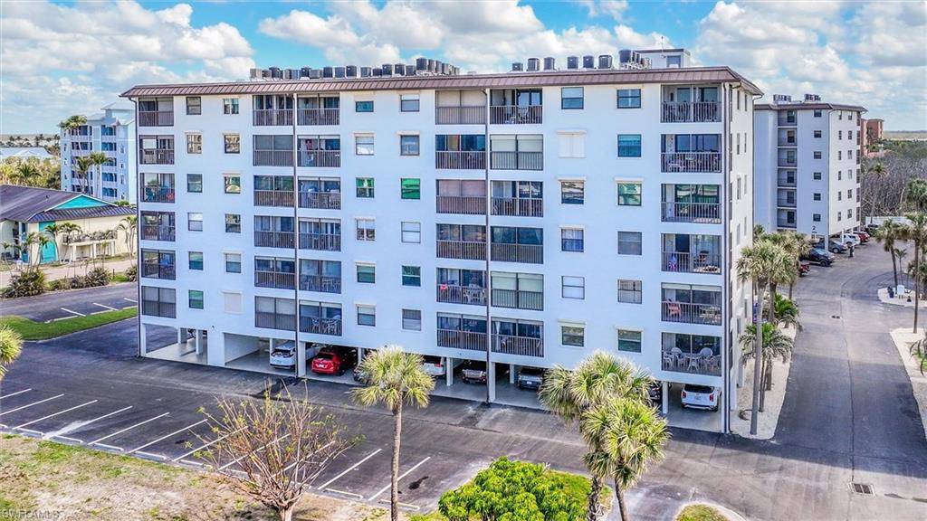 Fort Myers Beach, FL 33931,6897 Estero BLVD #155