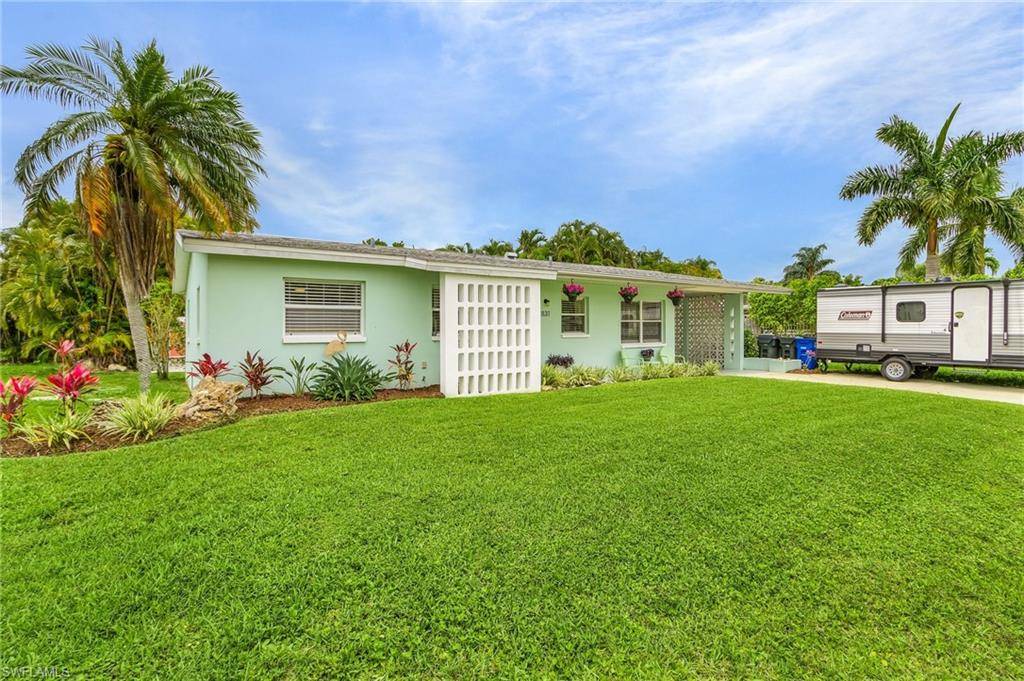Fort Myers, FL 33919,831 Lake McGregor DR