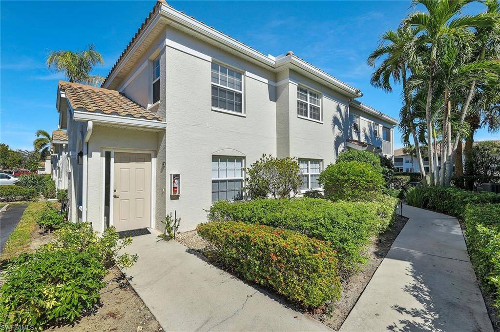 Naples, FL 34109,6812 Satinleaf RD S #204