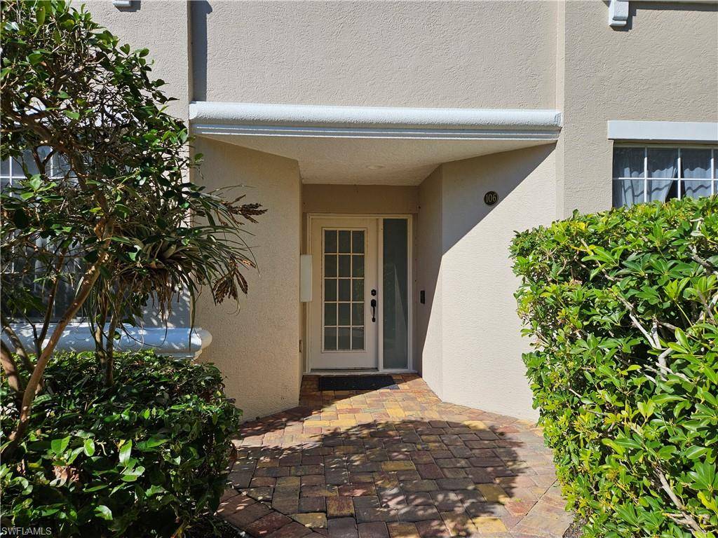 Naples, FL 34114,3965 Deer Crossing CT #106