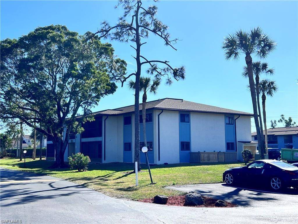 Fort Myers, FL 33908,17420 Birchwood LN #2