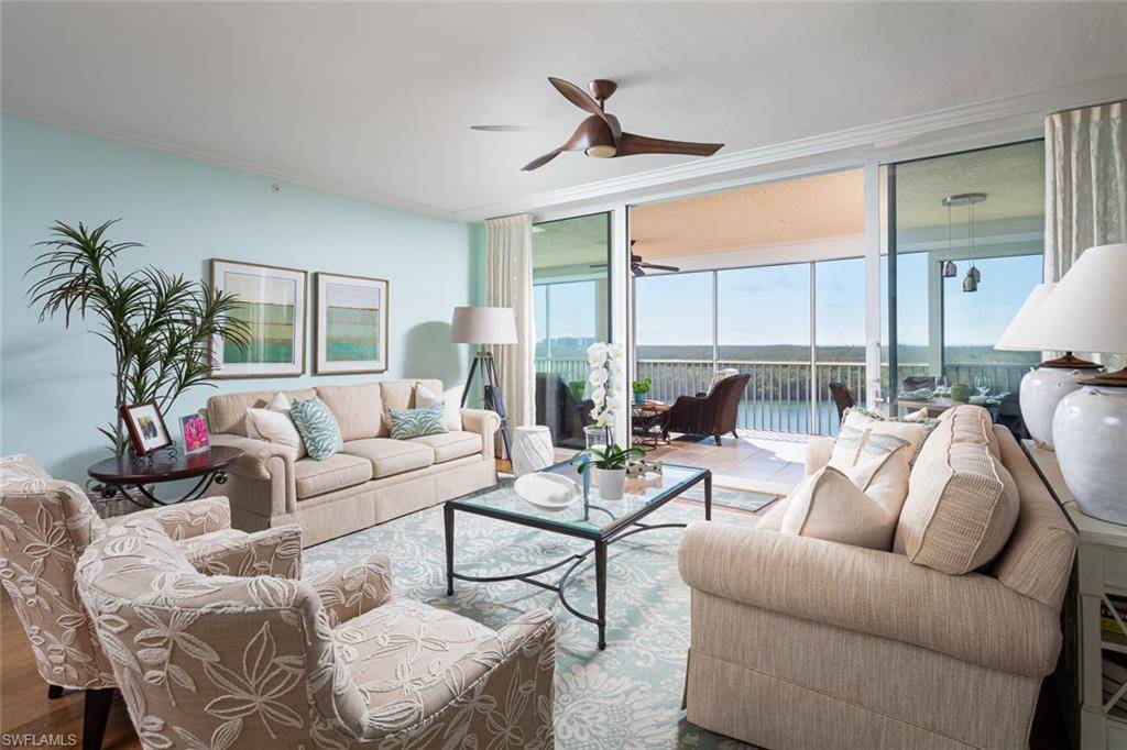 Naples, FL 34110,425 Dockside DR #605