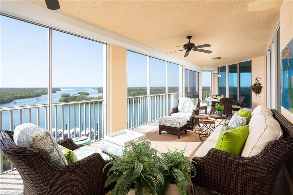 Naples, FL 34110,425 Dockside DR #605