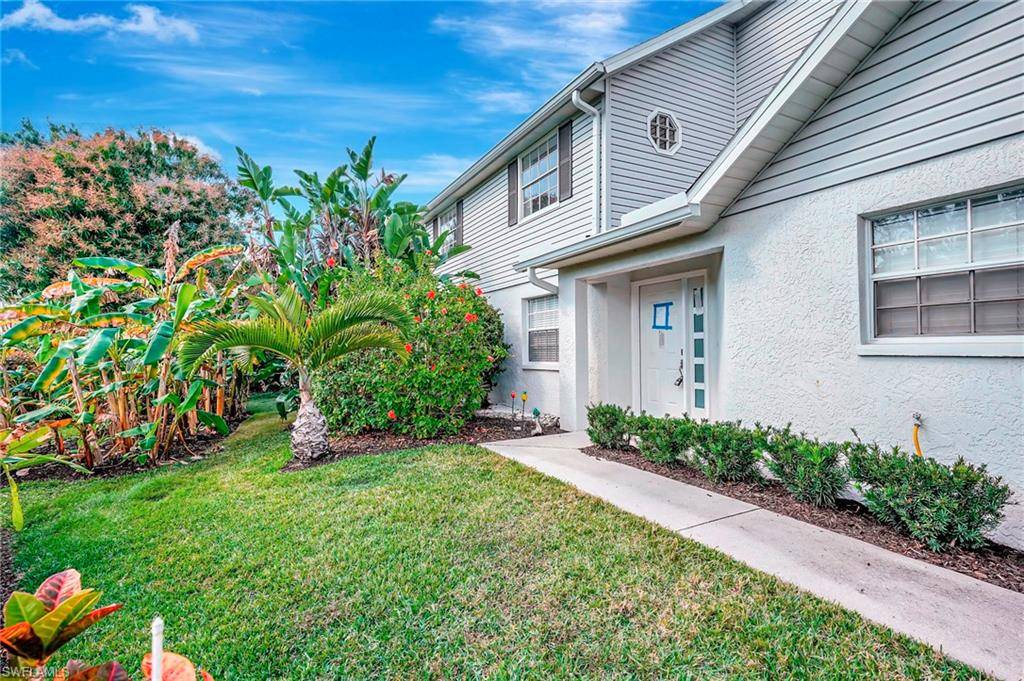 Naples, FL 34105,3221 Carriage CIR