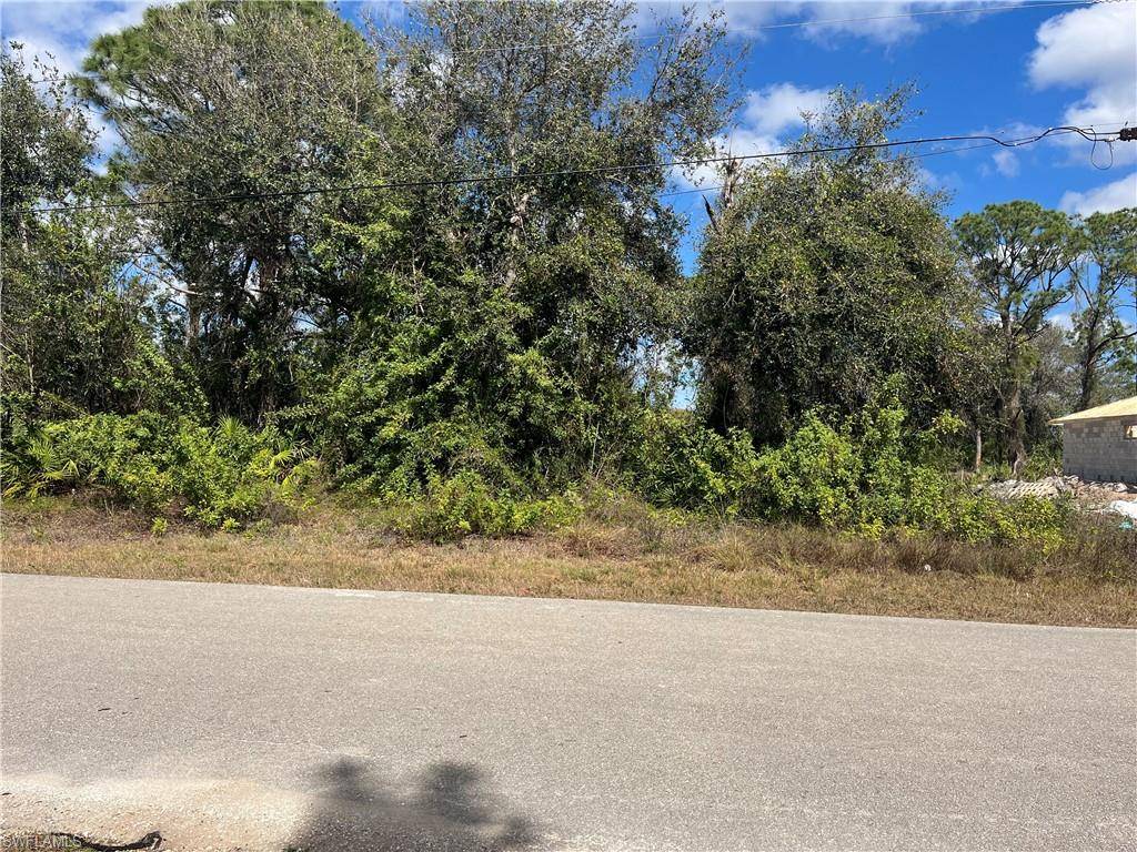 Lehigh Acres, FL 33973,4640 15th ST SW