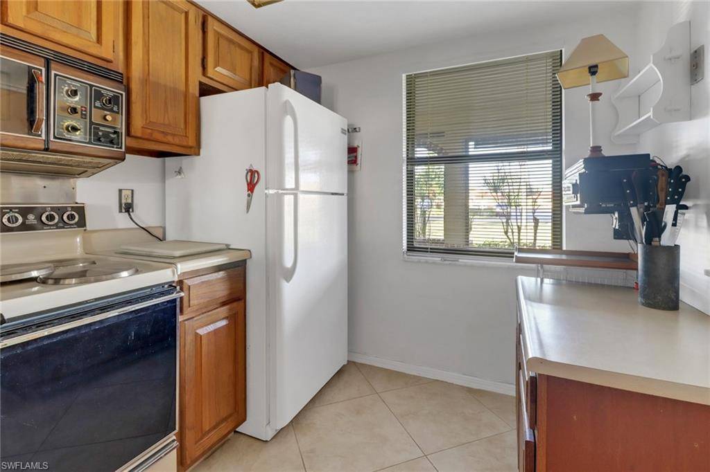 Naples, FL 34112,2066 Pine Isle LN #2066