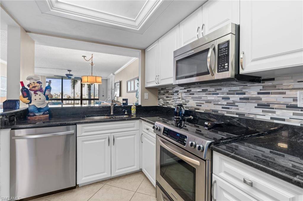 Marco Island, FL 34145,651 Seaview CT #B404