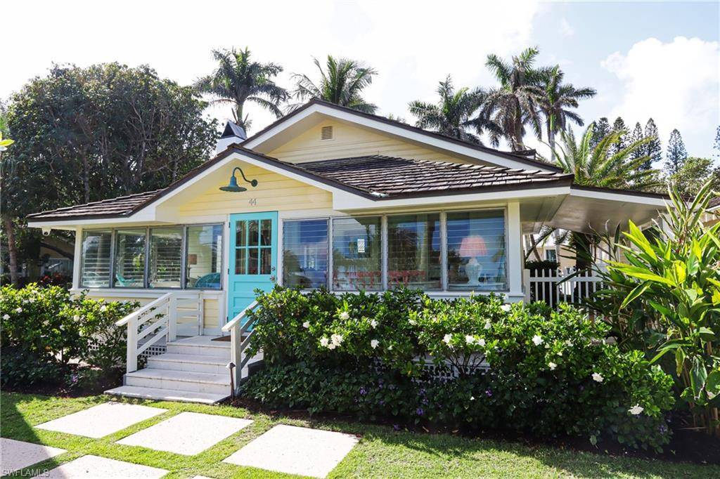 Naples, FL 34102,44 11th AVE S