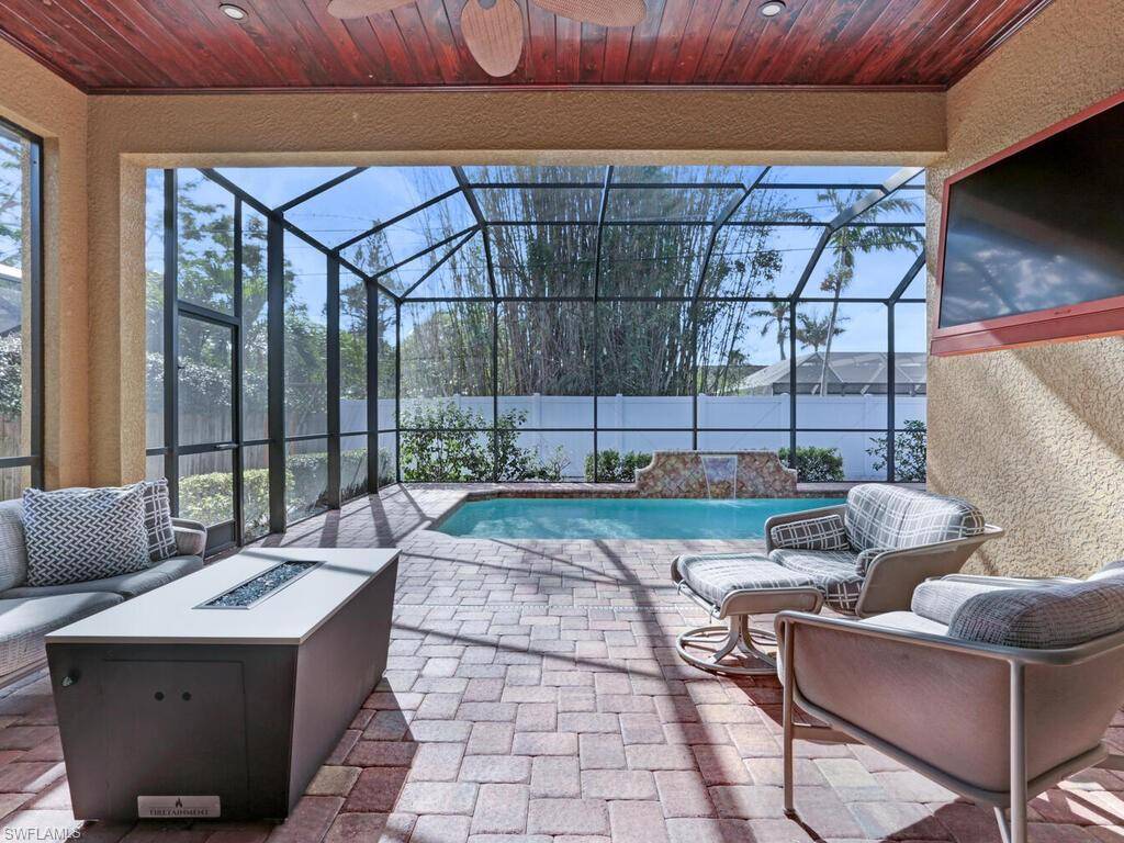 Naples, FL 34108,840 98th AVE N