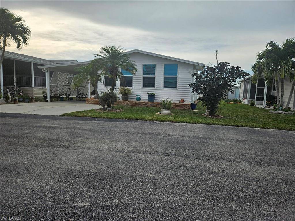 Naples, FL 34114,14 Peridot AVE #14PT