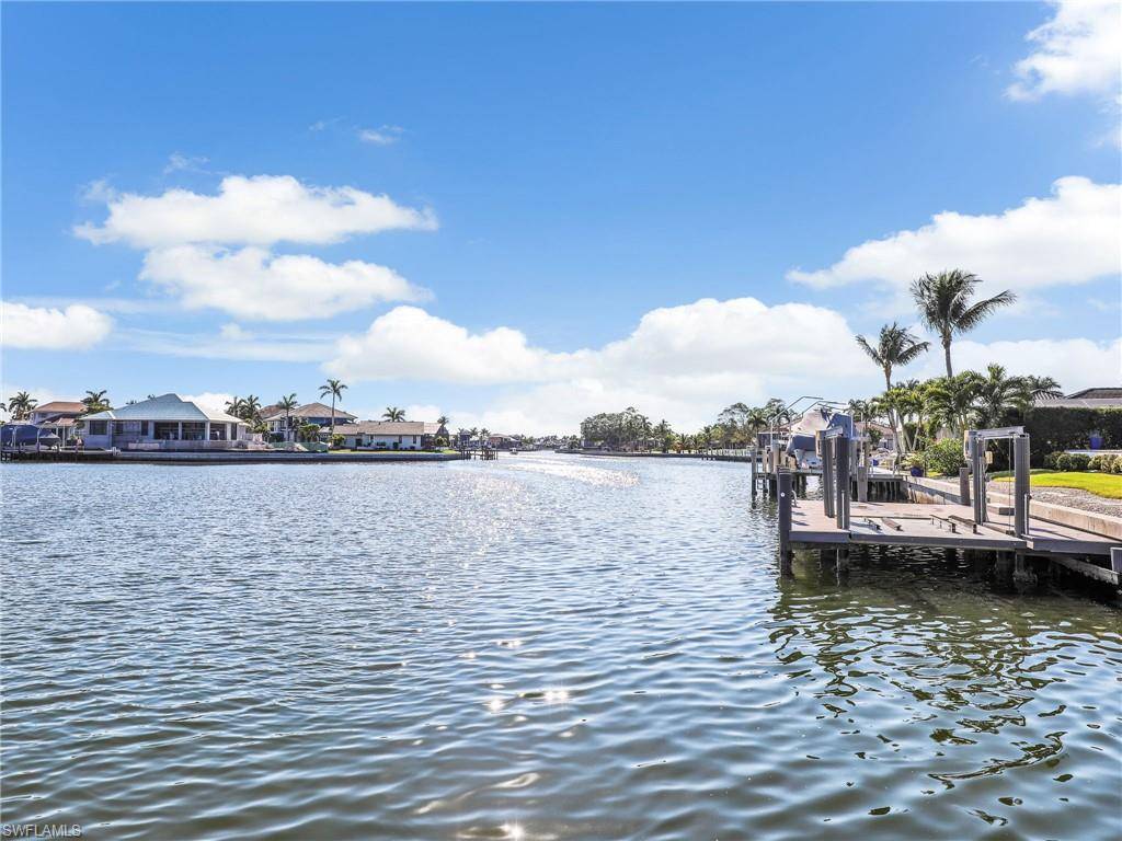 Marco Island, FL 34145,347 Nassau CT