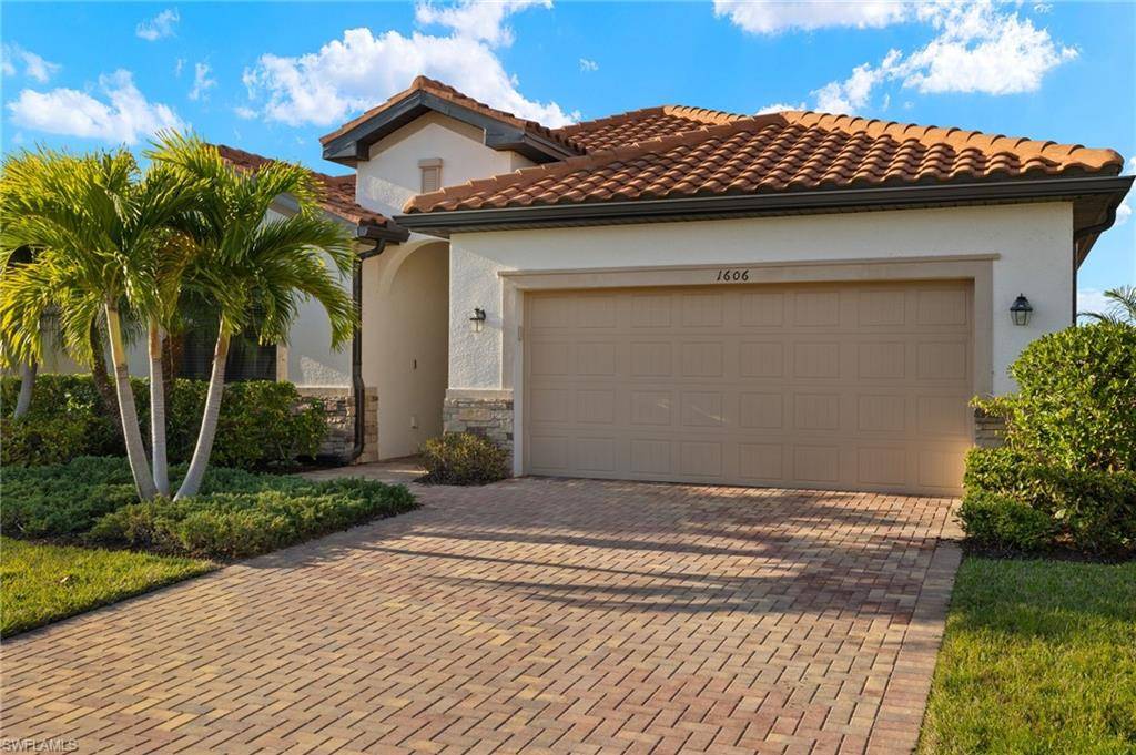 Naples, FL 34113,1606 Santiago CIR