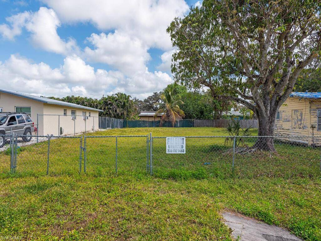 Naples, FL 34112,Bayside ST