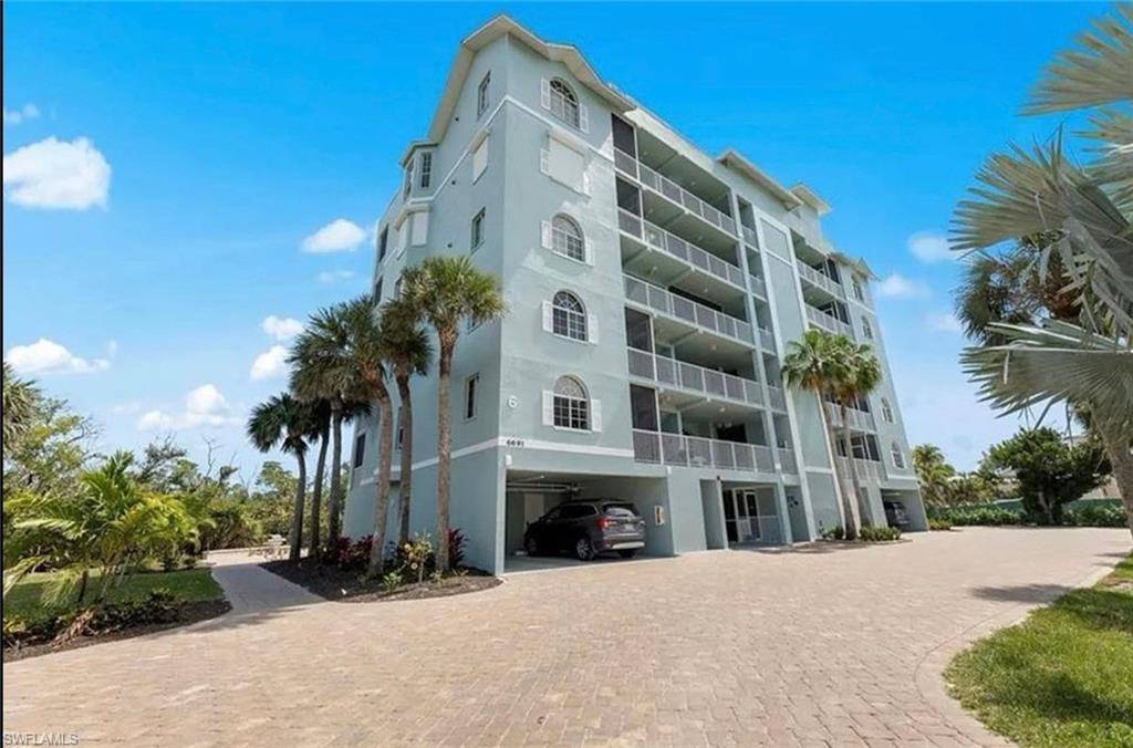 Fort Myers Beach, FL 33931,6691 Estero BLVD #101