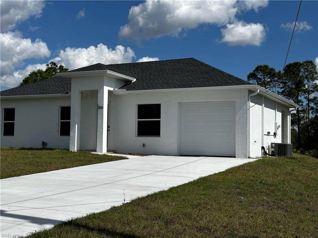 Lehigh Acres, FL 33974,769 Breamer AVE S