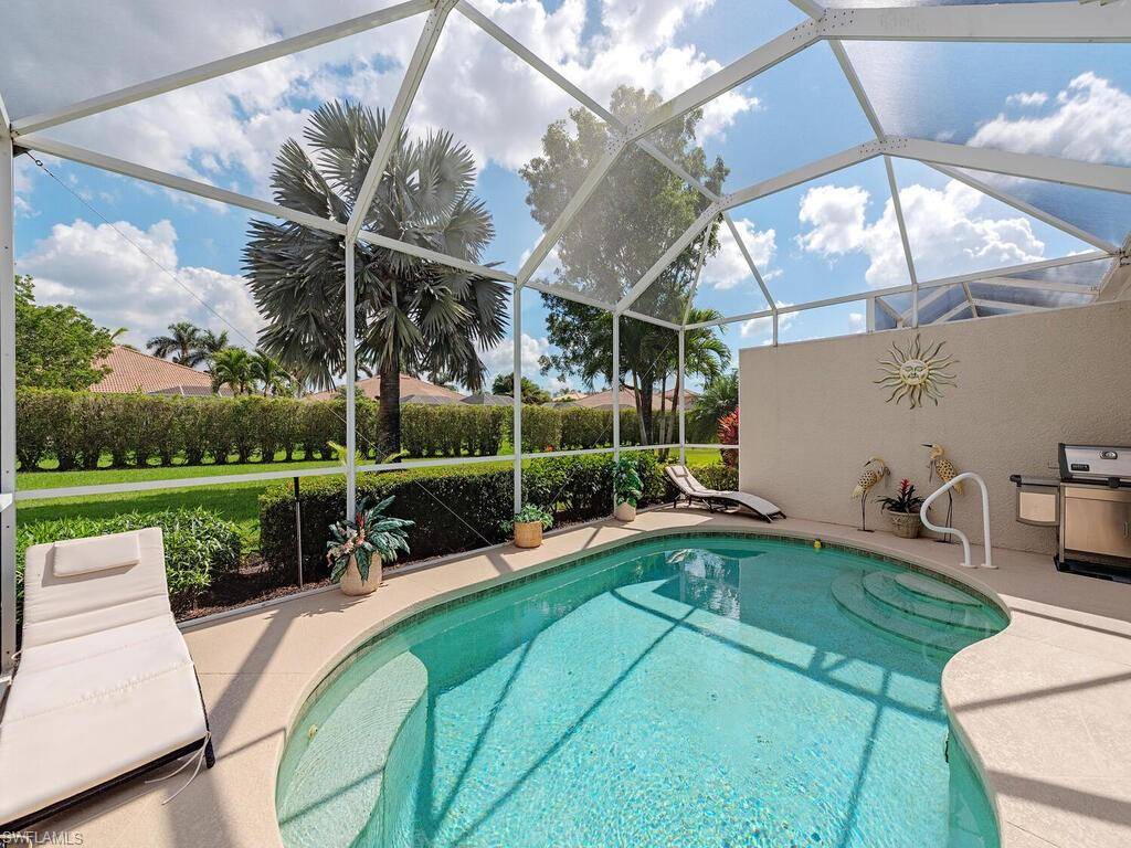 Naples, FL 34113,6520 Castlelawn PL #63