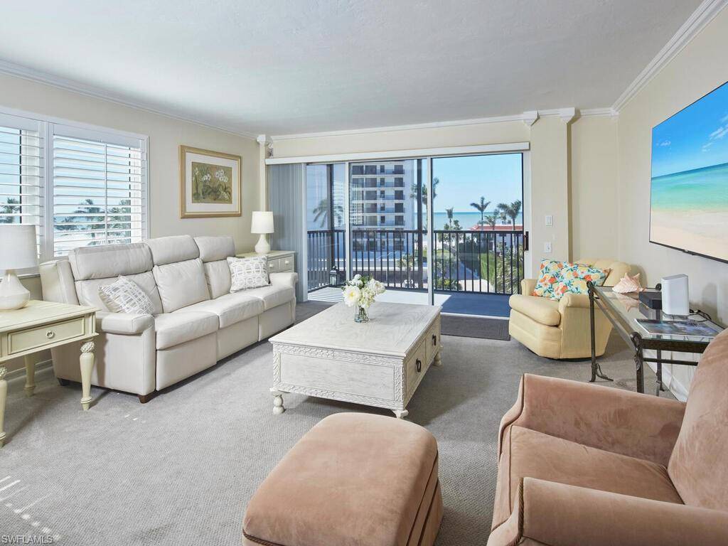 Naples, FL 34102,2170 Gulf Shore BLVD N #51W