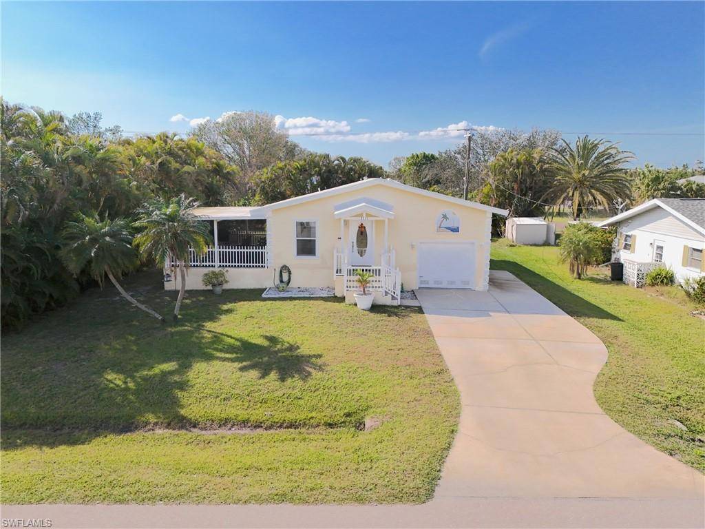 Punta Gorda, FL 33950,2711 Larkspur DR