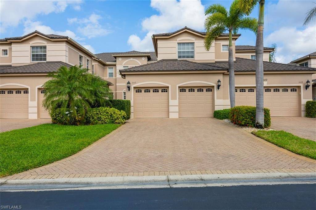 Naples, FL 34119,802 Regency Reserve CIR #1002