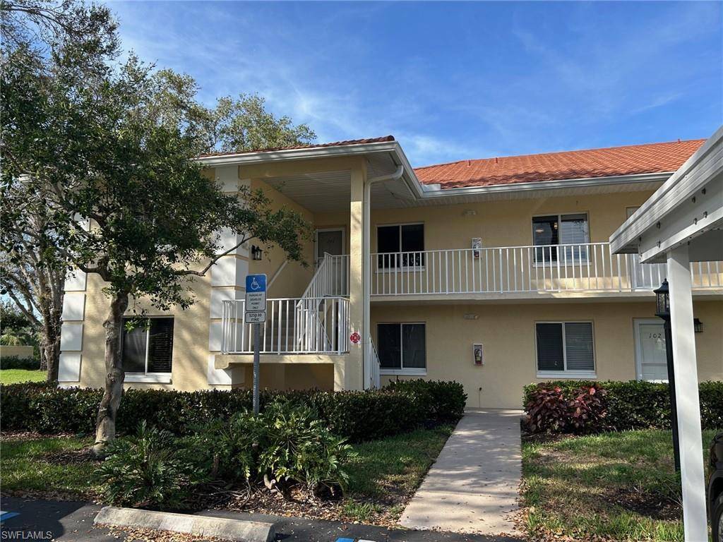 Naples, FL 34112,3705 Amberly CIR #F101
