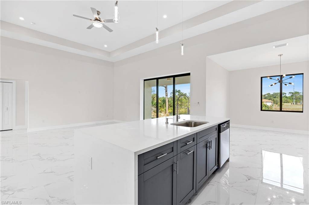 Cape Coral, FL 33909,1513 NE 23rd ST