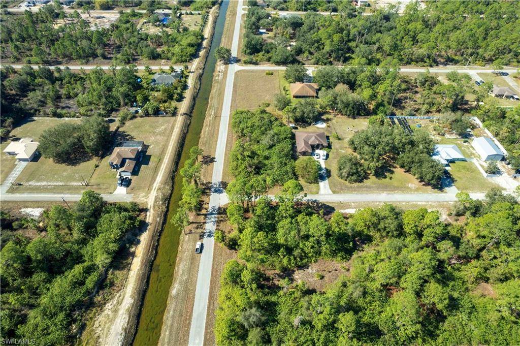 Alva, FL 33920,4407 E 20th ST