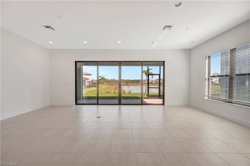 Estero, FL 33928,20606 Fair Oak LN