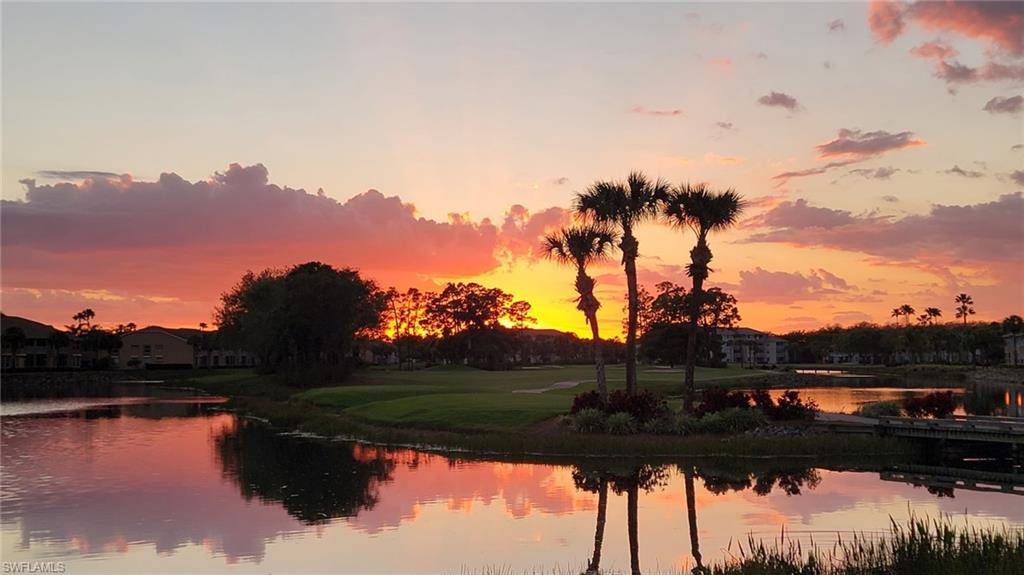 Fort Myers, FL 33966,10260 Washingtonia Palm WAY #2114