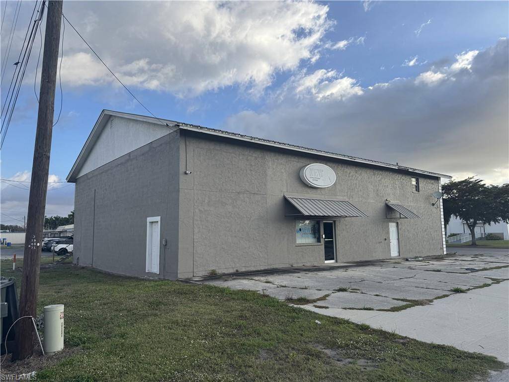 Clewiston, FL 33440,341 Central AVE