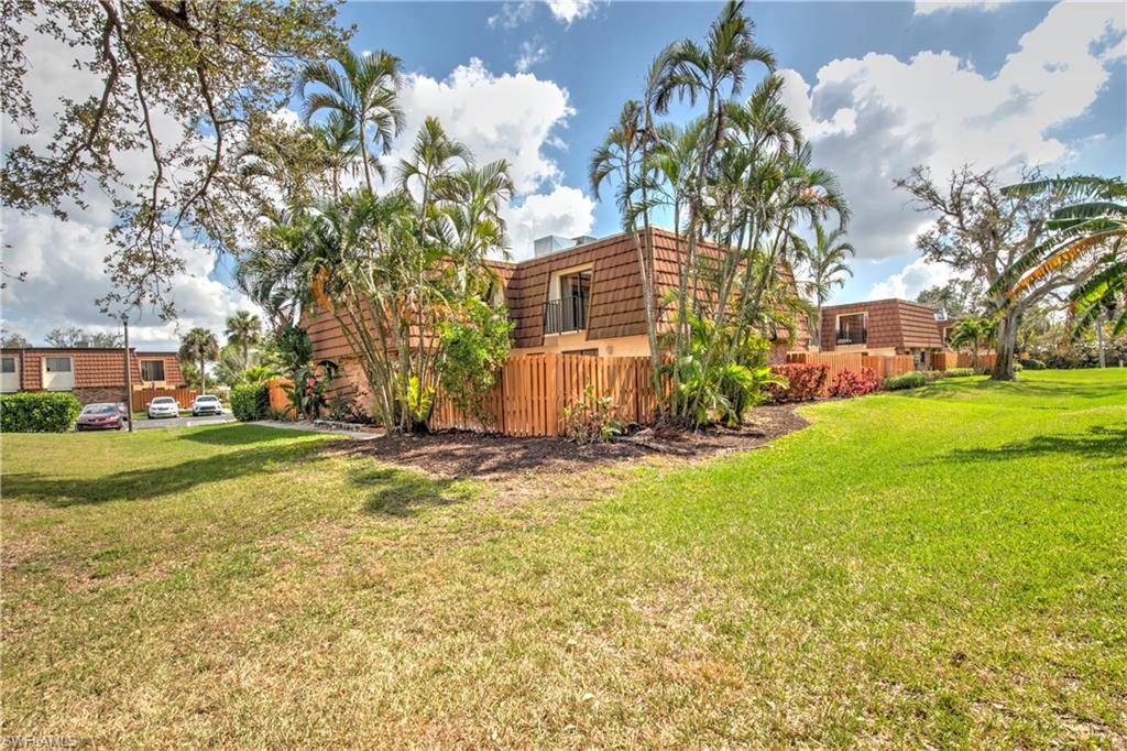Fort Myers, FL 33901,1442 Park Shore CIR #4