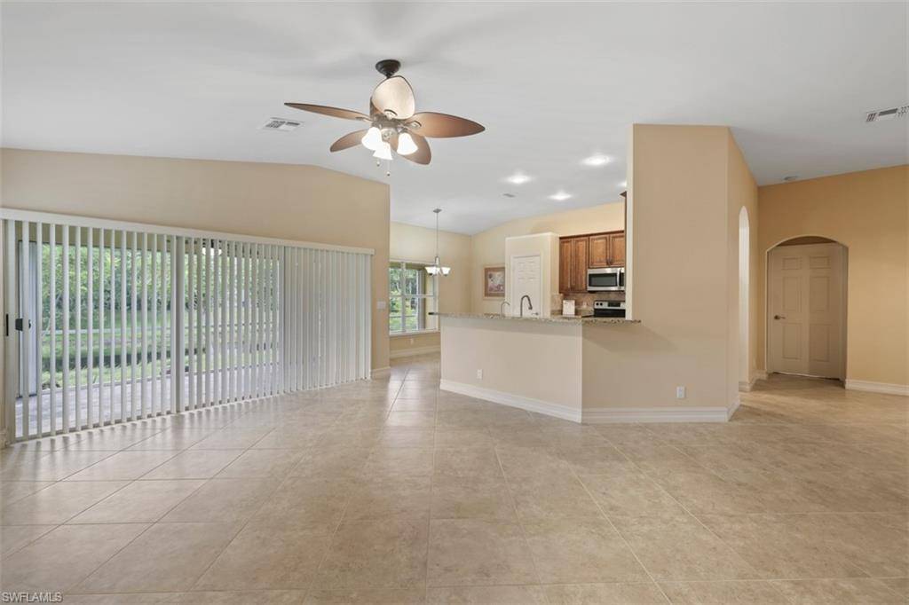 Naples, FL 34119,8423 Hollow Brook CIR