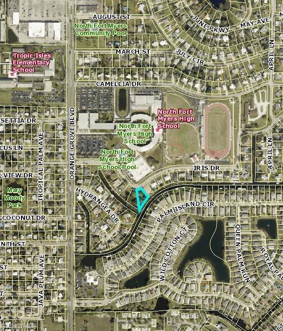 North Fort Myers, FL 33903,935 Iris DR