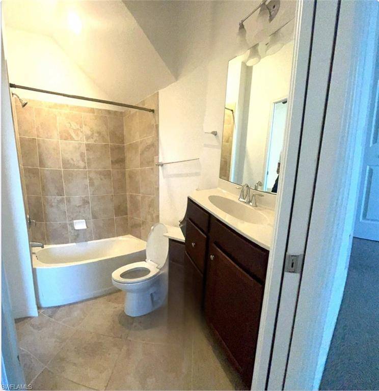 Estero, FL 33928,10100 Tin Maple DR #15