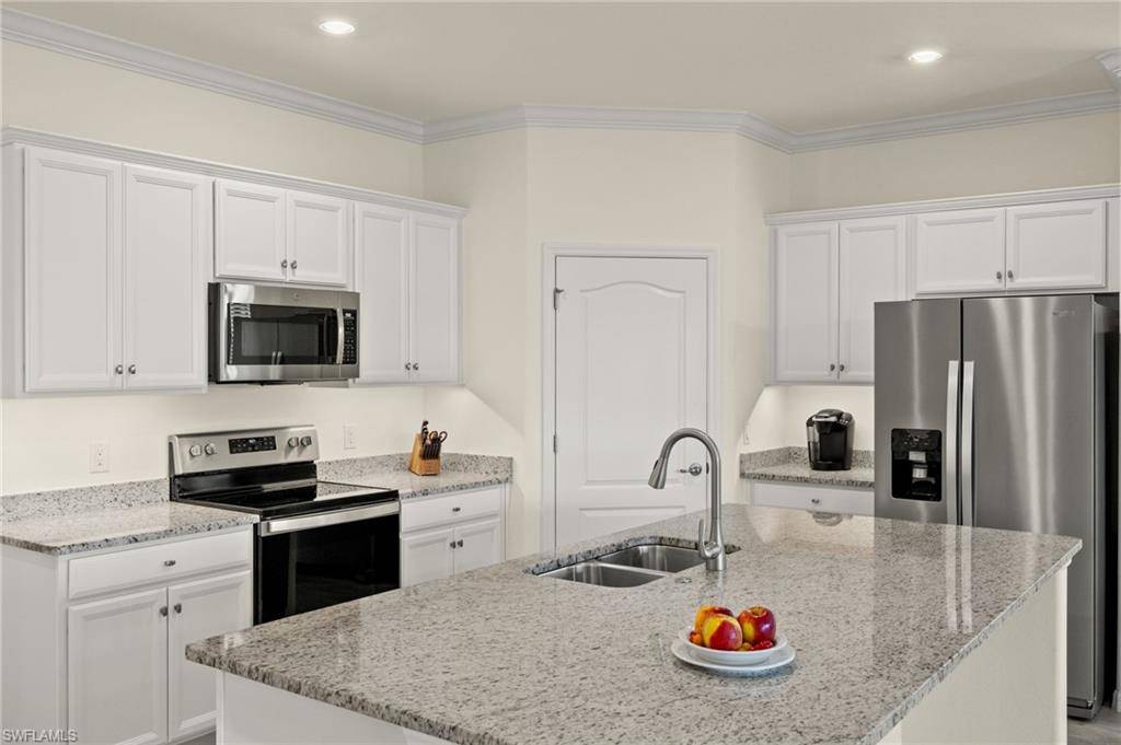 Fort Myers, FL 33913,11930 Silver Cobblestone WAY