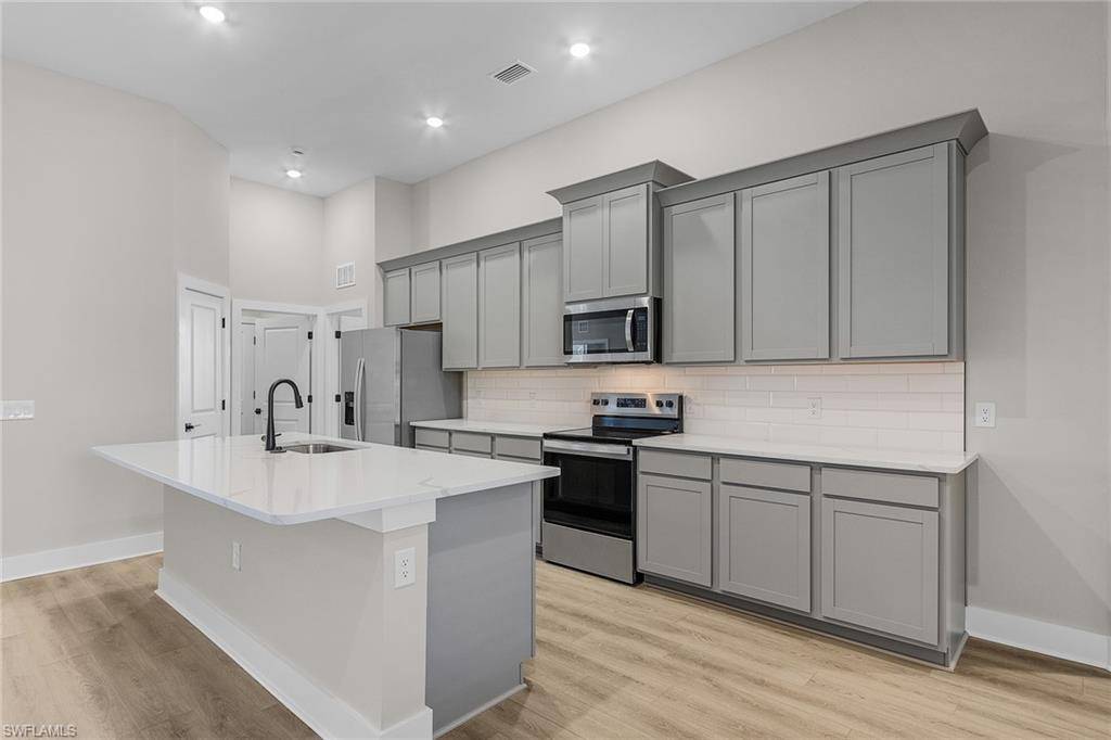 Cape Coral, FL 33991,1705 SW 13th ST