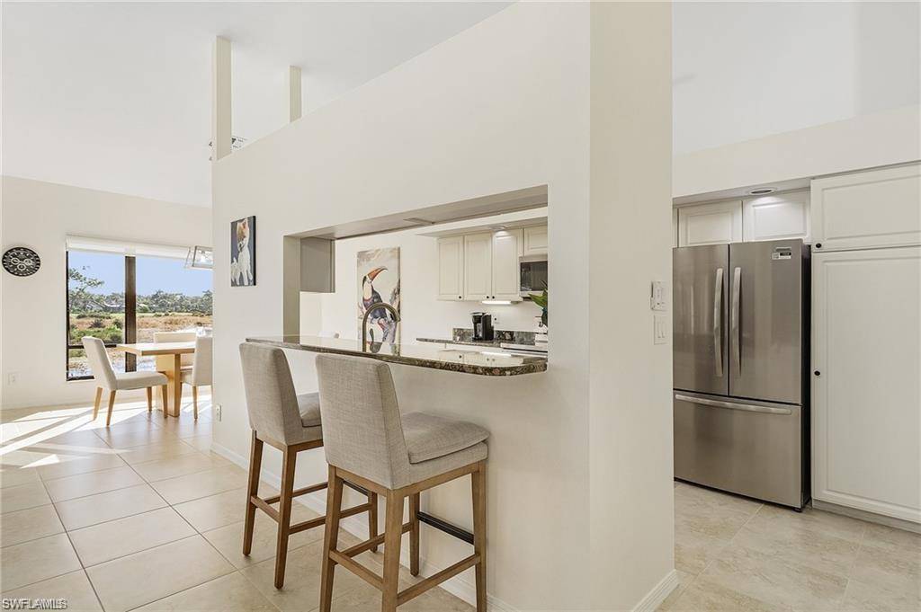 Bonita Springs, FL 34134,27155 Oakwood Lake DR #201