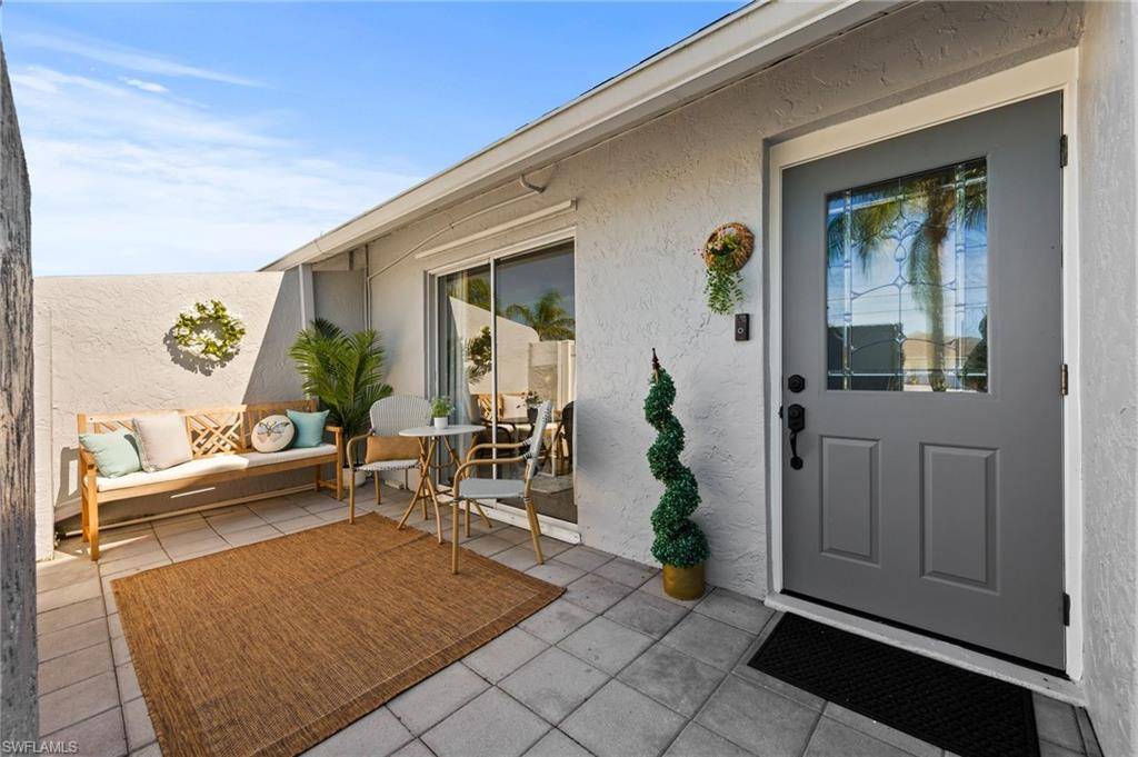 Cape Coral, FL 33991,621 SW 3rd CT #102