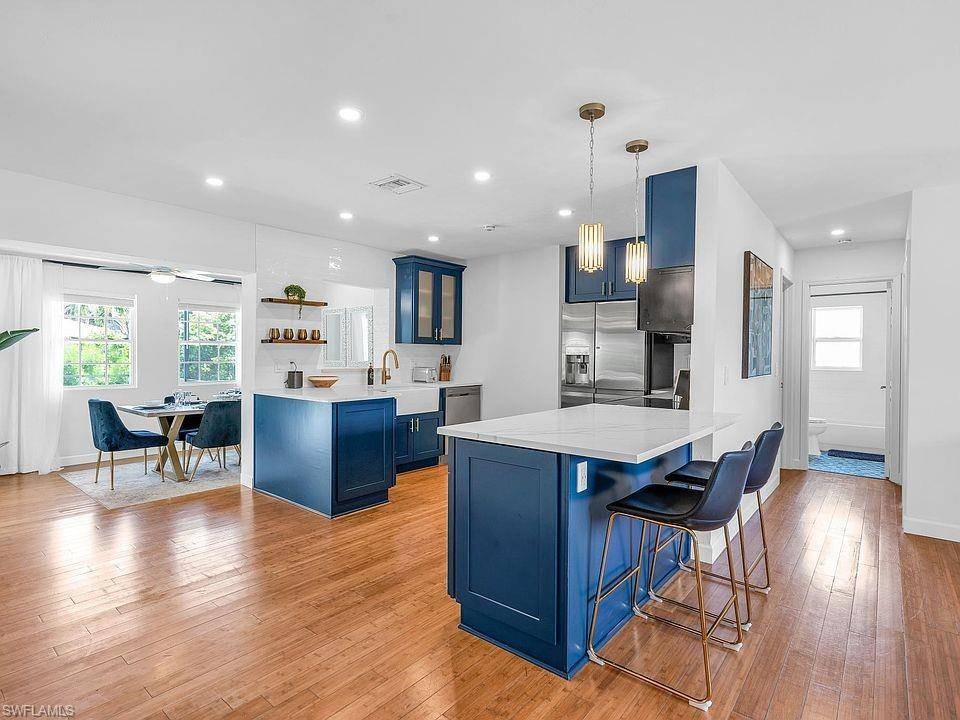 Naples, FL 34110,250 Willowick DR