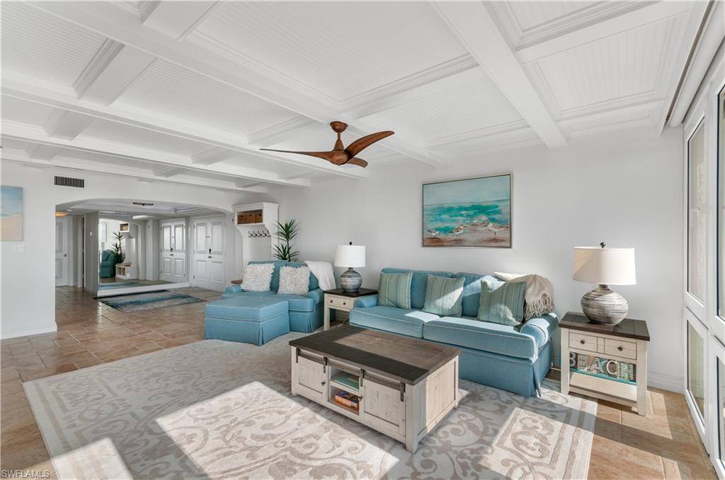 Naples, FL 34103,4031 Gulf Shore BLVD N #5F