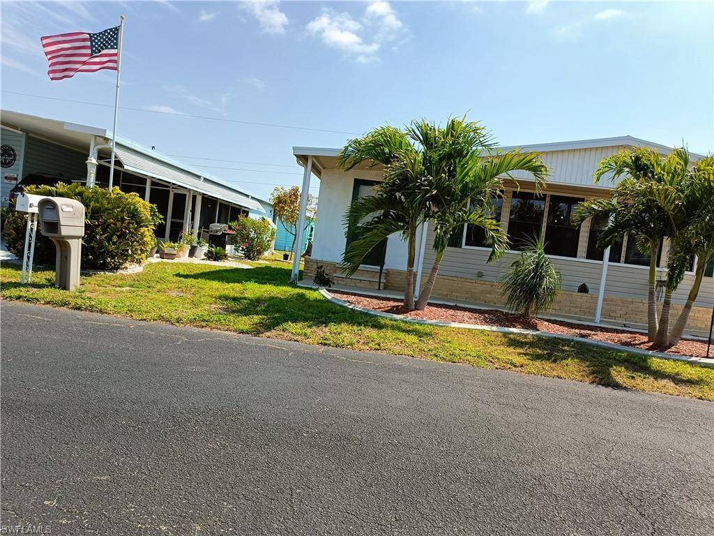 North Fort Myers, FL 33917,3138 Running Deer DR