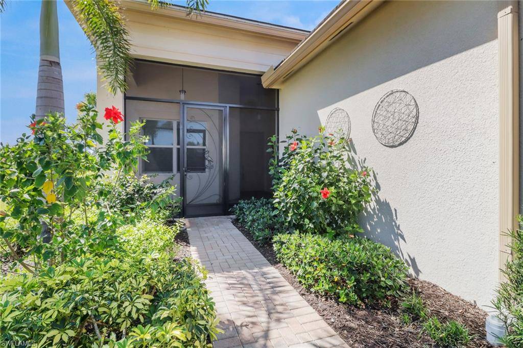 Bonita Springs, FL 34135,16061 Starglazer PL