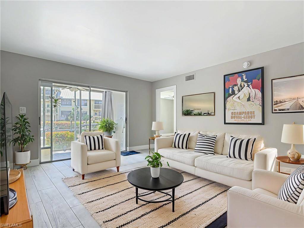 Naples, FL 34102,1320 Blue Point AVE #2