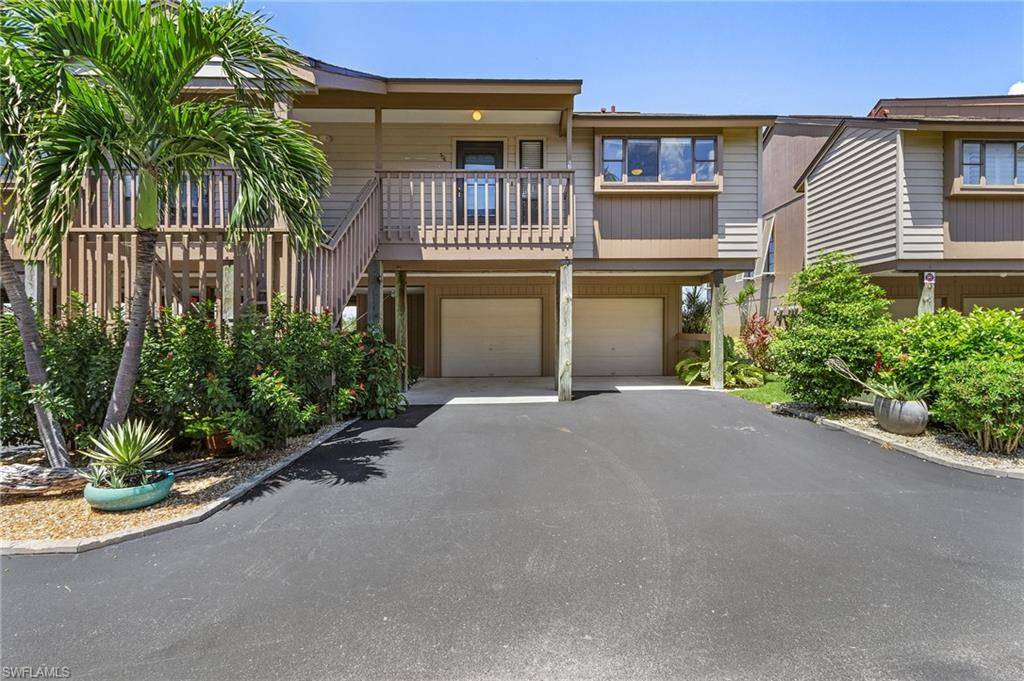 Bokeelia, FL 33922,7596 Captains Harbor DR #506